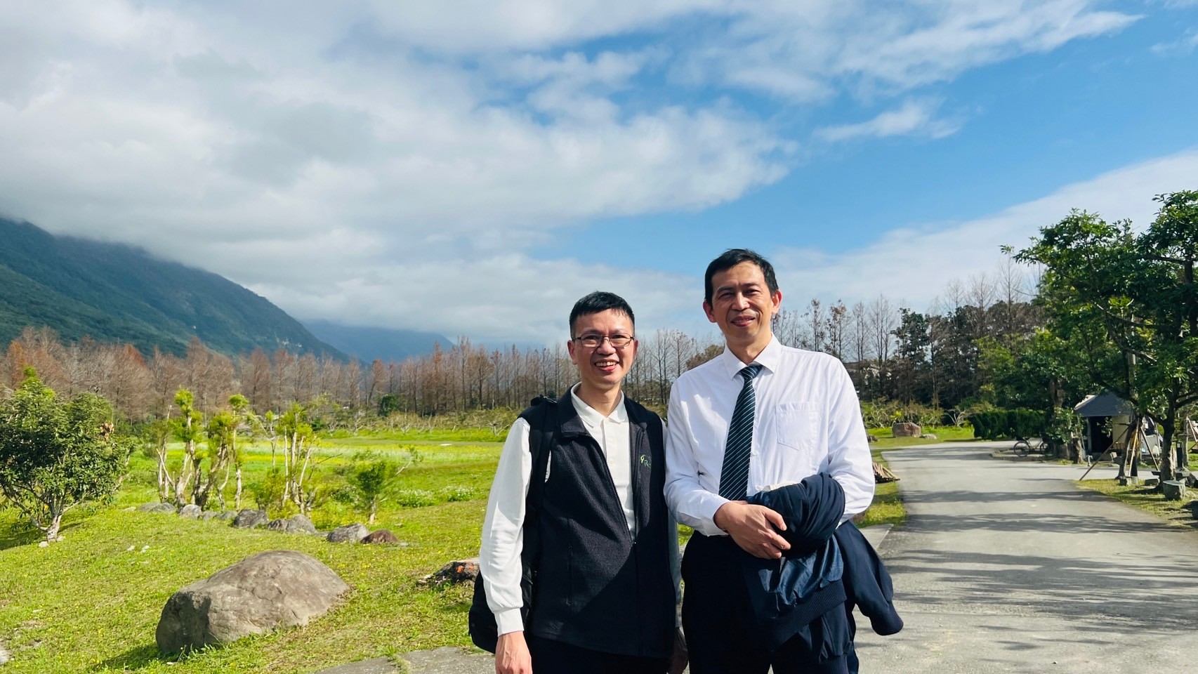 LINE_ALBUM_20250215出坡花蓮慈濟精舍嘉義診所長照_250218_396_b4a91_08aa6.jpg