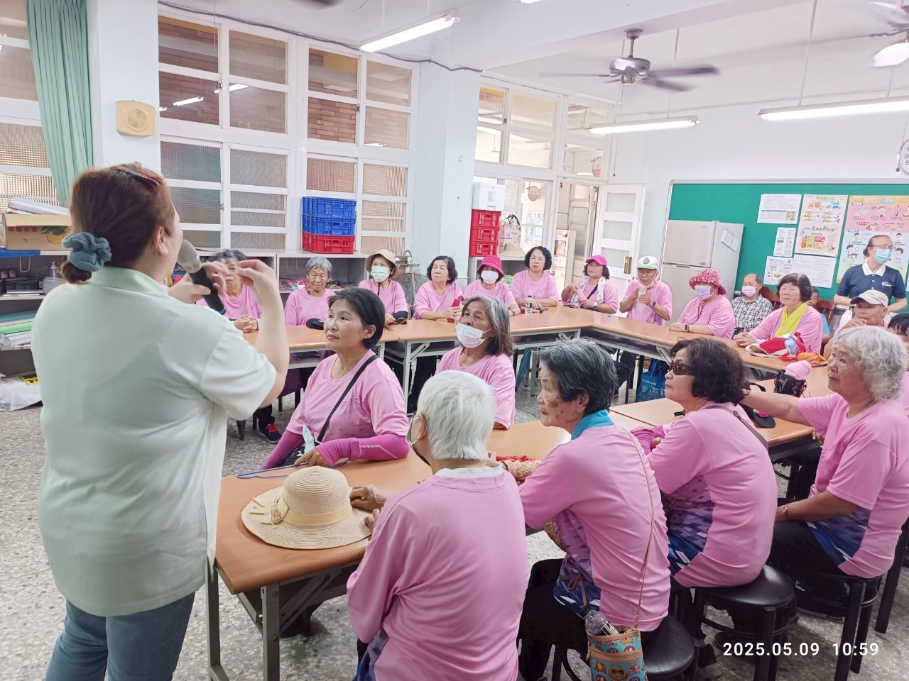 LINE_ALBUM_202559沙坑國小校慶SONA與健康講座_250509_3_7cdf6.jpg
